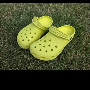 Kids Lime Green Clogs